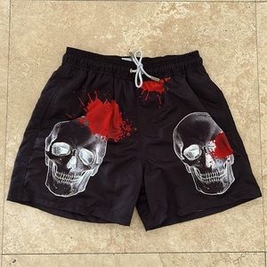 Trouvaille Crane en aerosol Men swimsuit. Size S. NWT